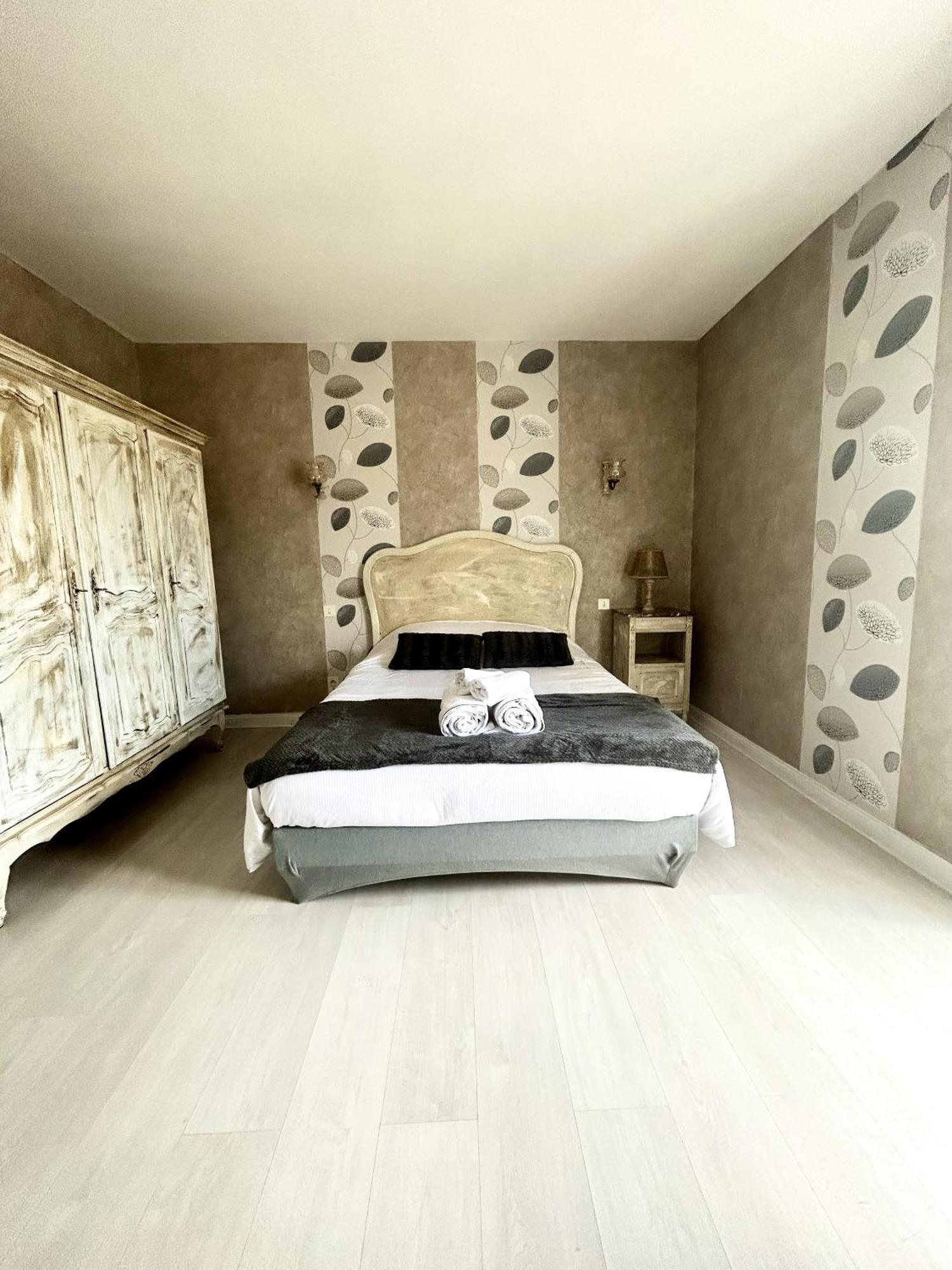 Hôtel Central Chaunay Zimmer foto