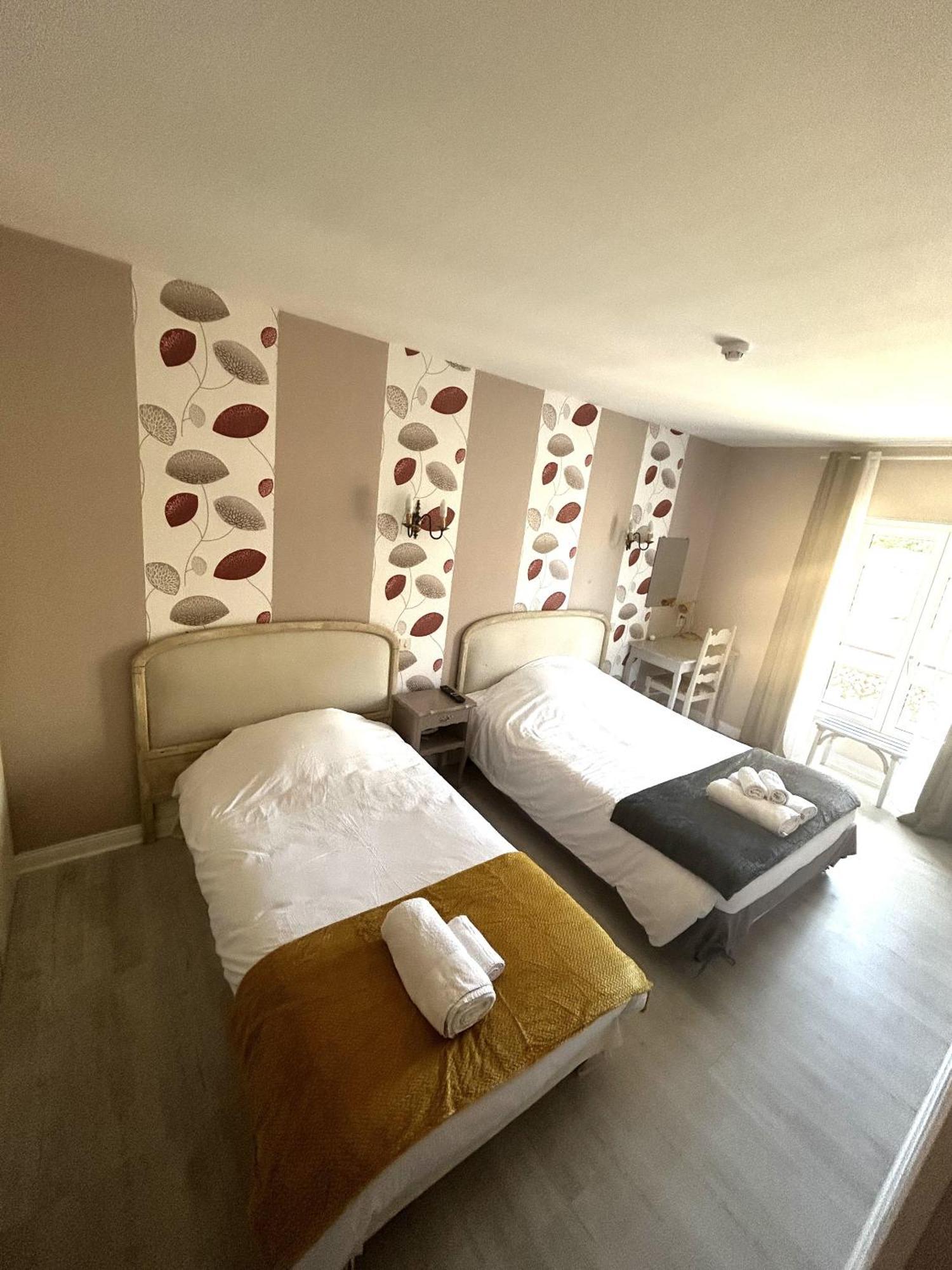 Hôtel Central Chaunay Zimmer foto